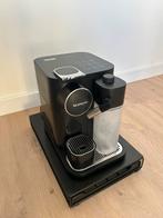 De'Longhi Nespresso Gran Lattissima EN640.B Zwart, Ophalen of Verzenden, Zo goed als nieuw, Koffiemachine