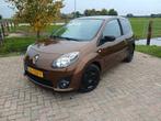 Renault Twingo 1.2 16V 2011 Bruin, Auto's, Renault, 839 kg, Twingo, 74 pk, Bluetooth