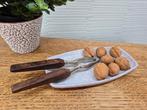 Vintage notenkraker met teakhouten handgreep., Ophalen of Verzenden, ., ., .
