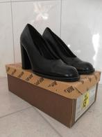 Zwarte pumps maat 38, Pumps, Ophalen of Verzenden, Zo goed als nieuw, Green Field