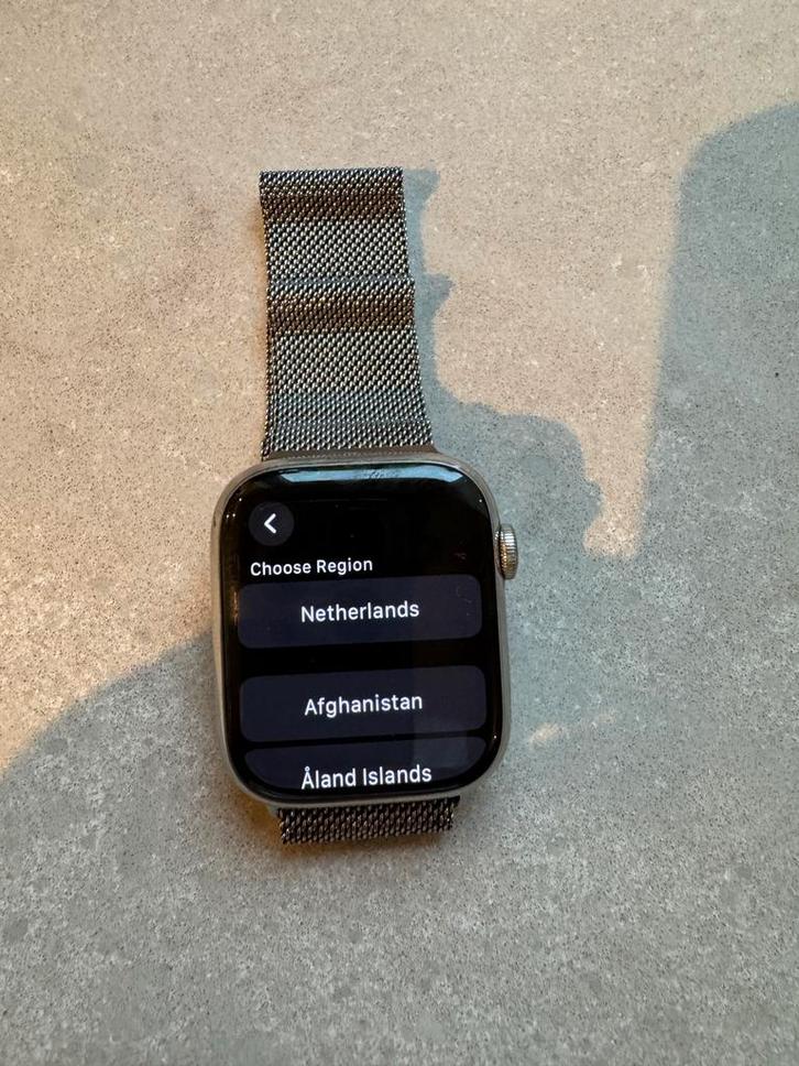 Apple Watch Series 7 (GPS + Cellular) 45mm - Zilver, Sieraden, Tassen en Uiterlijk, Smartwatches, Zo goed als nieuw, iOS, Zilver