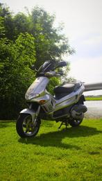 Gilera runner 125cc a1, Motoren, Motoren | Piaggio, Scooter, Particulier, 125 cc, 11 kW of minder