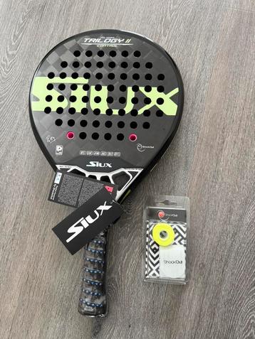 Siux Trilogy II control padelracket NIEUW incl accessoires beschikbaar voor biedingen