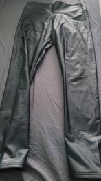 Zwarte wetlook legging mt L/XL valt als S OP TE HALEN IN UTR, Kleding | Dames, Leggings, Maillots en Panty's, Ophalen, Gedragen