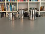 3x vintage Sola theepot / koffiepot RVS; €10 per stuk, Ophalen of Verzenden, Zo goed als nieuw