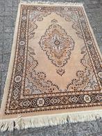 Beige tapijtje, Ophalen, Zo goed als nieuw, Beige, Rechthoekig