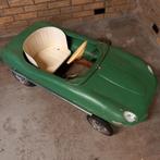 Jaguar E-type trapauto, Verzamelen, Ophalen