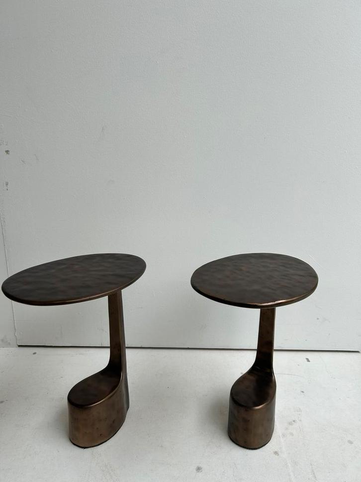 Linteloo charles side table, Huis en Inrichting, Tafels | Bijzettafels, Nieuw, Ovaal, Minder dan 45 cm, Minder dan 55 cm, Metaal of Aluminium