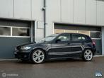 BMW 1-serie 130i l AUT l 84.148 km l Monaco Blau, Gebruikt, Blauw, 2996 cc, Bedrijf
