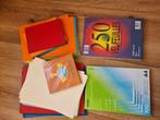 Assortiment gekleurd papier en karton, Diversen, Schrijfwaren, Ophalen, Zo goed als nieuw