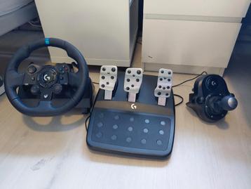 Logitech G923 met pook in nieuwstaat en bijna niet gebruikt beschikbaar voor biedingen