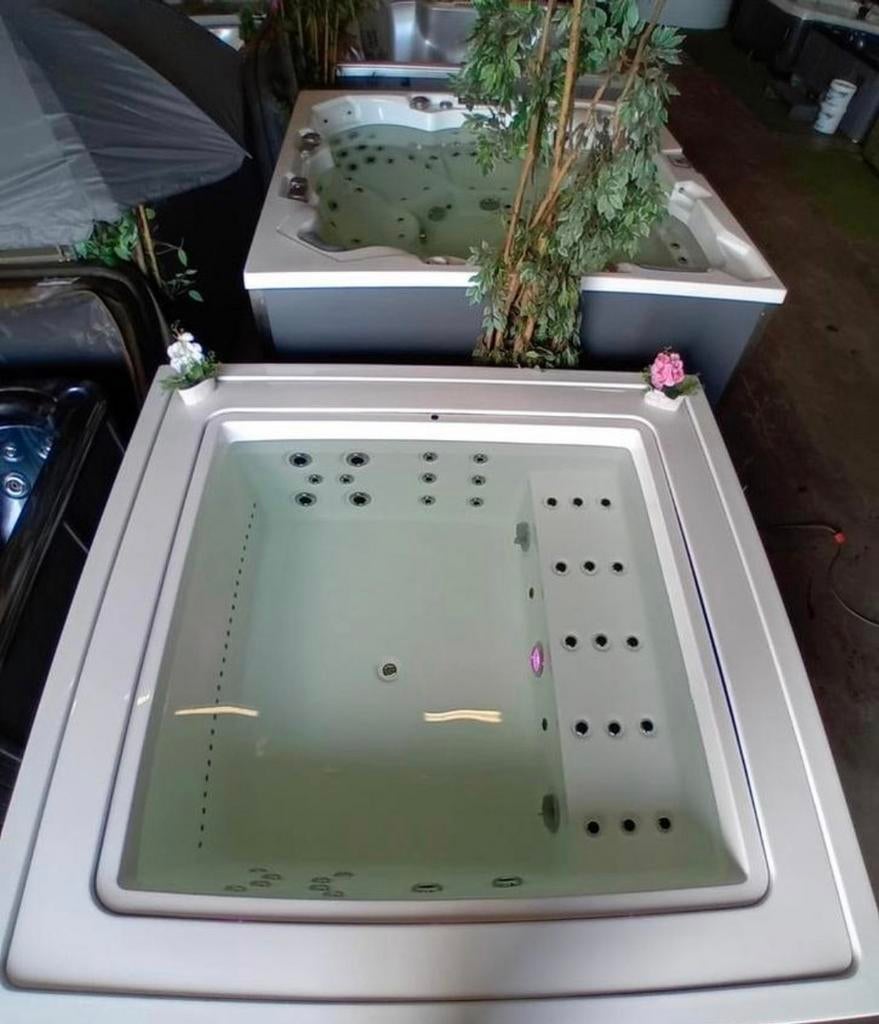 DESIGN SPA ‼️ Infinitas jacuzzi, Tuin en Terras, Bubbelbaden en Hottubs, Nieuw, Filter, Ophalen of Verzenden