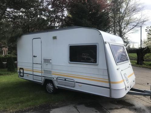 Knaus Sudwind 4402 / groot bed / aparte bedden Aanbieding, Caravans en Kamperen, Caravans, Bedrijf, tot en met 2, 750 - 1000 kg