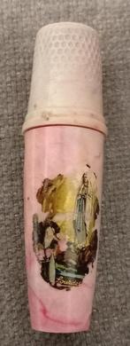 aangeboden: curiosa/vintage naalden kokertje met vingerhoed, Antiek en Kunst, Ophalen of Verzenden