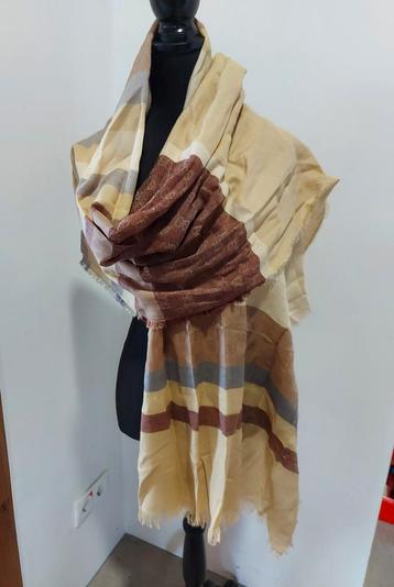 Miss Moneypenny Sjaal - NIEUW! beschikbaar voor biedingen