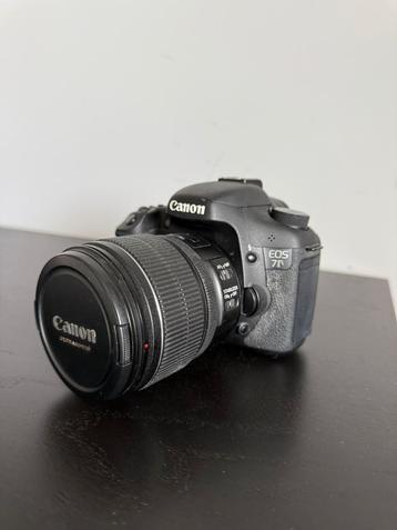Canon 7D + EF s lens 15-85mm beschikbaar voor biedingen