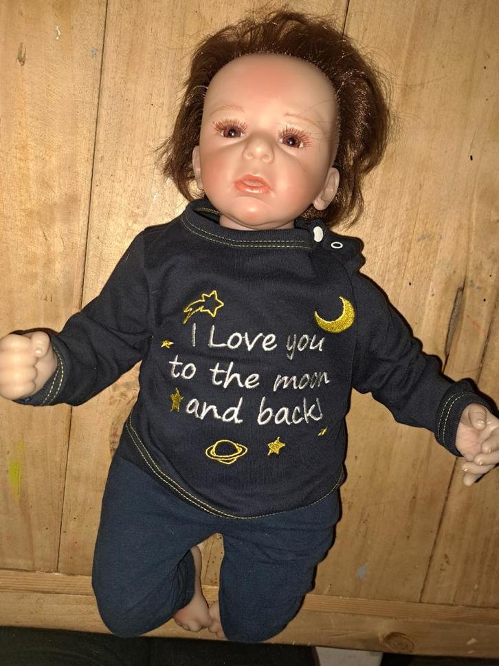 Reborn baby siliconen met kleertjes, Kinderen en Baby's, Babykleding | Maat 68, Zo goed als nieuw, Jongetje of Meisje, Setje, Ophalen