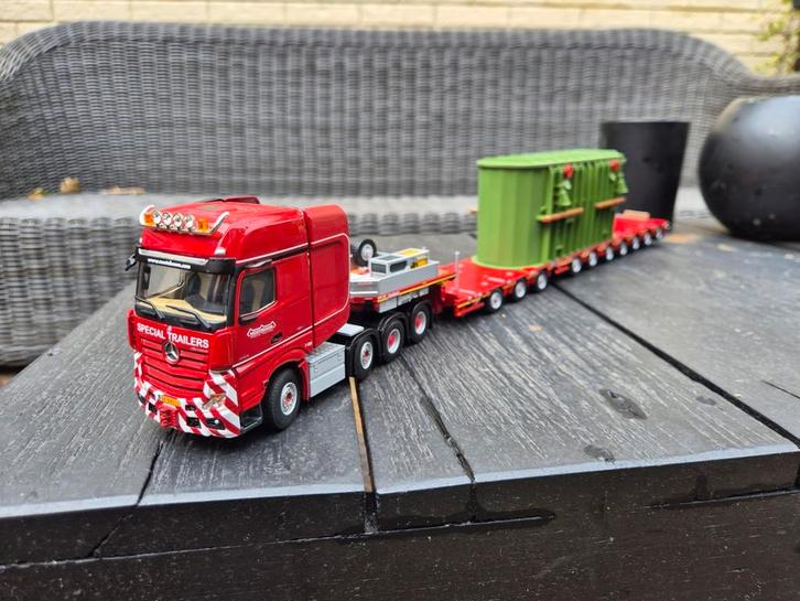 Nooteboom Redline Manoovr 10 asser Mercedes actros wsi, Hobby en Vrije tijd, Modelauto's | 1:50, Zo goed als nieuw, Bus of Vrachtwagen