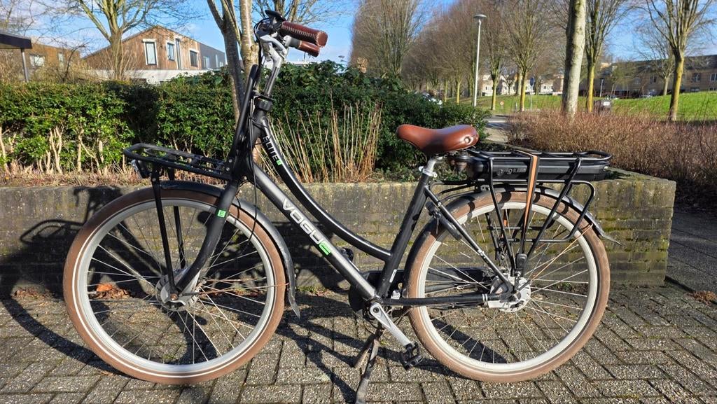 Vogue Basic N7 E-bike, Gebruikt, 51 tot 55 cm, 30 tot 50 km per accu, Ophalen