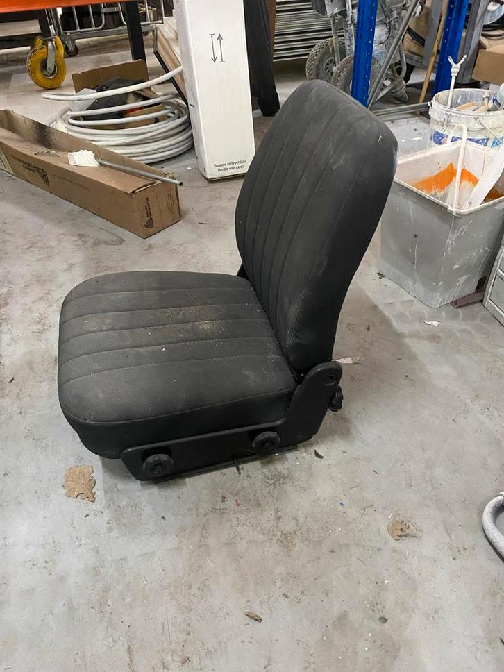 Mercedes Bestuurdersstoel 508/608/408, Auto-onderdelen, Interieur en Bekleding, Mercedes-Benz, Gebruikt, Ophalen