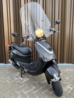 SYM Allo 45KM (BJ2013) Geel Kenteken Glans Zwart 6701KM, Fietsen en Brommers, Scooters | SYM, Ophalen, Maximaal 45 km/u, Allo