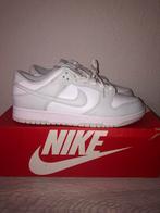 Nike dunk low, Ophalen of Verzenden, Nieuw, Overige kleuren