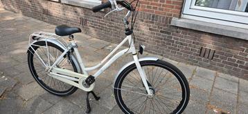 Prima Cortina roots dames een moeder fiets
7 versnellingen  beschikbaar voor biedingen