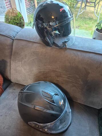 Motorhelm redbike Leuk als prop beschikbaar voor biedingen