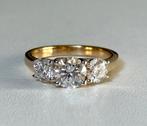 Gouden ring met 3 diamanten 2.09ct! nieuw & certificaat!, Nieuw, Ophalen of Verzenden, 17 tot 18, Met edelsteen