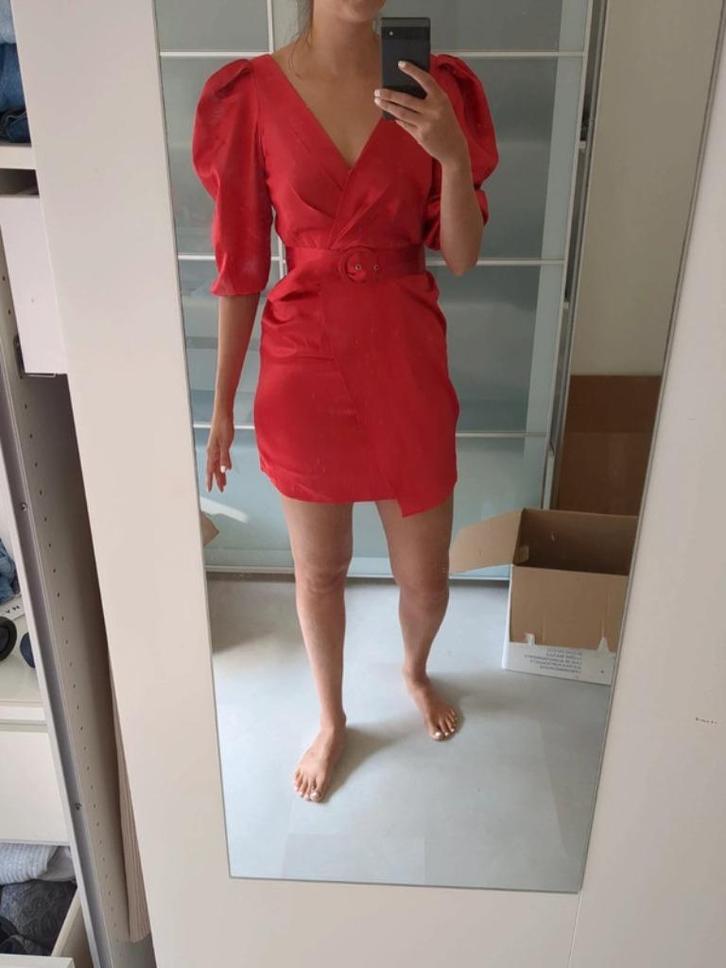Loavies feestjurk / jurk / avondjurk wikkeljurk rood satijn, Kleding | Dames, Jurken, Zo goed als nieuw, Maat 34 (XS) of kleiner