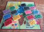 Verschillende kleuren vintage Risk spel Blokjes kruisje bord, Hobby en Vrije tijd, Gezelschapsspellen | Bordspellen, Ophalen of Verzenden
