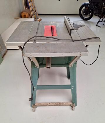 zaagtafel 220V 1500W beschikbaar voor biedingen
