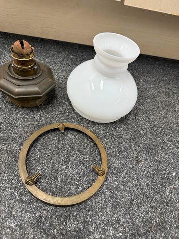 Antieke Olielamp Onderdelen - Brander, Kap, Ring Messing beschikbaar voor biedingen