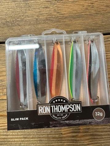 nieuwe boxen met 5 lepels 32 gram  , ron thompson  beschikbaar voor biedingen