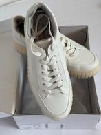 S.Oliver Sneakers Wit - Maat 38, Ophalen of Verzenden, Zo goed als nieuw, Wit, Sneakers of Gympen