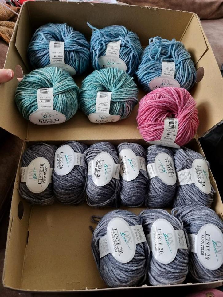 Linie 20 Cora Color - 15 Bollen Wol, Hobby en Vrije tijd, Breien en Haken, Nieuw, Breien of Haken, Wol of Garen, Ophalen of Verzenden