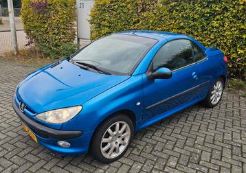 Peugeot 206 1.6 16V CC 2002 Blauw beschikbaar voor biedingen