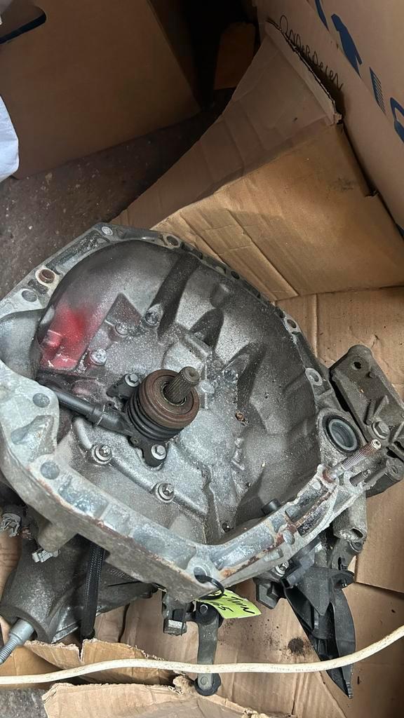 Renault 1.5 dci Koppeling + Versnellingsbak, Auto-onderdelen, Transmissie en Toebehoren, Renault, Nieuw, Ophalen of Verzenden