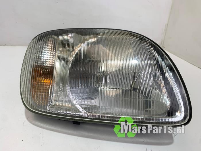 Koplamp rechts van een Nissan Micra, Auto-onderdelen, Verlichting, Nissan, Gebruikt, 3 maanden garantie, Ophalen of Verzenden