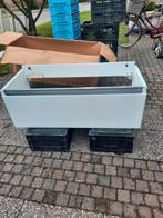 Badkamermeubel met schade aan de ophanging GRATIS, Huis en Inrichting, Kasten | Roldeurkasten en Archiefkasten, Ophalen, Zo goed als nieuw