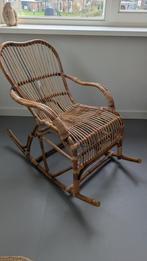 Rotan schommelstoel xenos bandung, Ophalen, Zo goed als nieuw, Stoel(en)