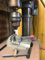 Kolomboor op statief, Ophalen, Gebruikt, Kolomboormachine
