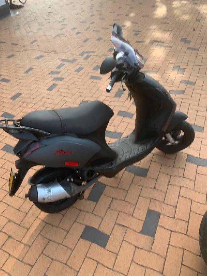Piaggio zip 2t 70cc brom waardepeiling, Fietsen en Brommers, Scooters | Piaggio, Zo goed als nieuw, Zip, Maximaal 45 km/u, Tweetakt