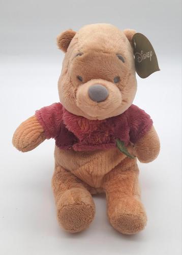 Winnie de Poeh knuffel met groen blaadje NIEUW ca. 28cm beschikbaar voor biedingen