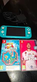 Nintendo Switch Lite + 2 Games + oplaadstation+32 GB SD, Spelcomputers en Games, Ophalen of Verzenden, Gebruikt