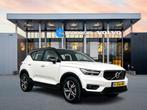 Volvo XC40 T2 A/T R-Design | 18" | Adaptieve cruise | BLIS |, Auto's, Volvo, Automaat, Gebruikt, Overige carrosserieën, Wit