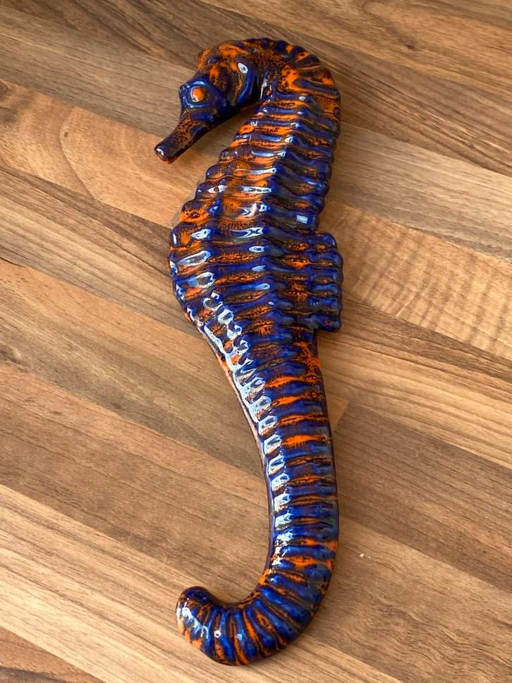 Zeepaard Wanddecoratie gips F. Sanchez retro bieden va 50,-, Antiek en Kunst, Kunst | Beelden en Houtsnijwerken, Ophalen of Verzenden