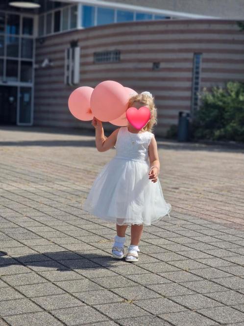 Feestelijke jurk met sandaaltjes en strik, Kinderen en Baby's, Kinderkleding | Overige, Zo goed als nieuw, Meisje, Ophalen of Verzenden