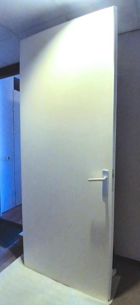 ✅️️ Svedex Superlak Opdekdeur Rechtsdraaiend 93x231.5, Doe-het-zelf en Verbouw, Deuren en Horren, Binnendeur, 215 cm of meer, Ophalen