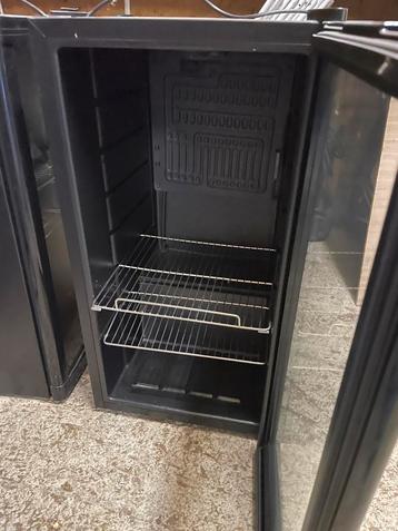 4 Kleine Koelkastjes voor Onder Bar - Prima Staat! beschikbaar voor biedingen